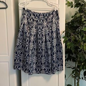 Skirt only 12$!